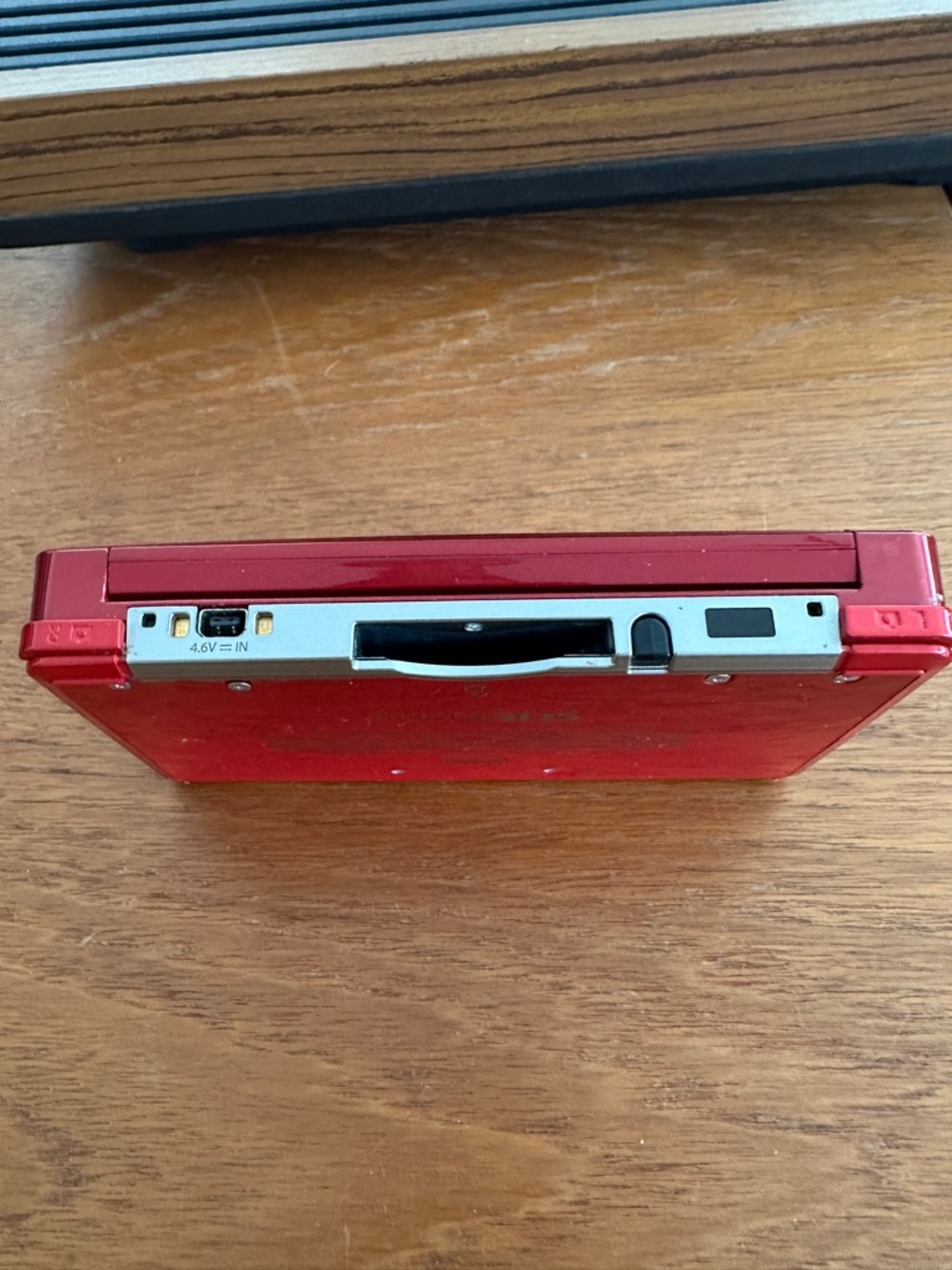 Nintendo Red 3DS Handheld Console - Picture 6 of 9